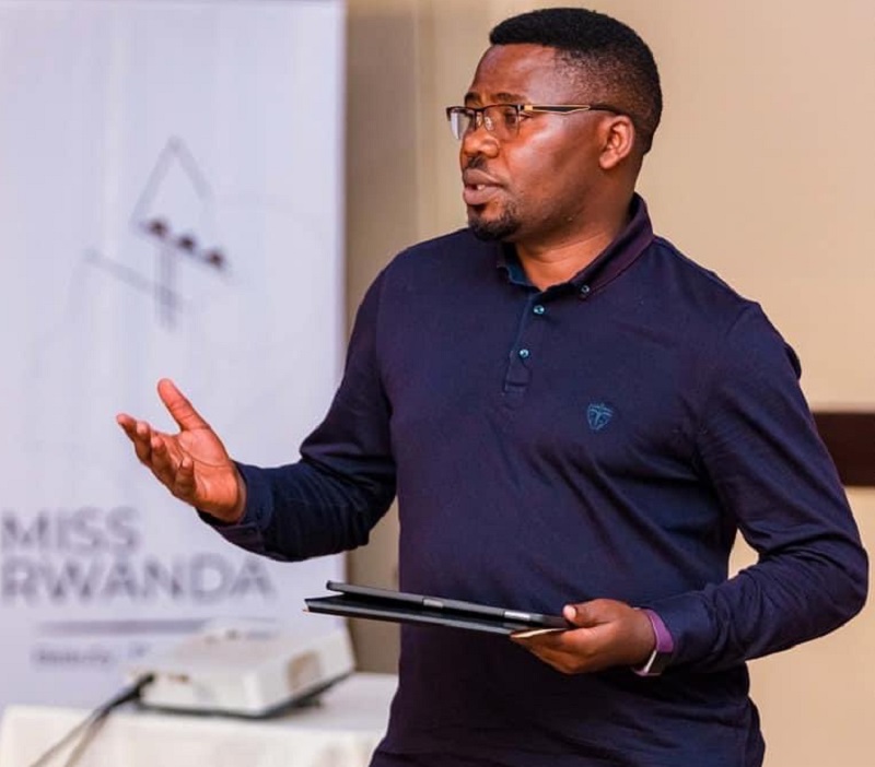 Amarangamutima ya Bamporiki Edouard nyuma yo kongera kugirirwa icyizere 
