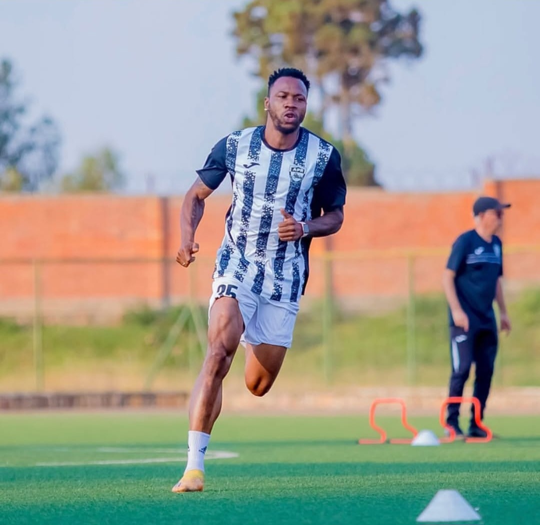 Ikibazo rutahizamu William Togui yagize cyatumye adakina umukina wa Al Ahli 
