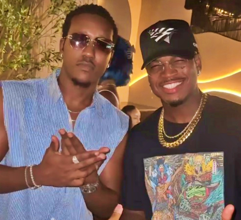 Element Eleeeh yishimiye guhura na Ne-Yo