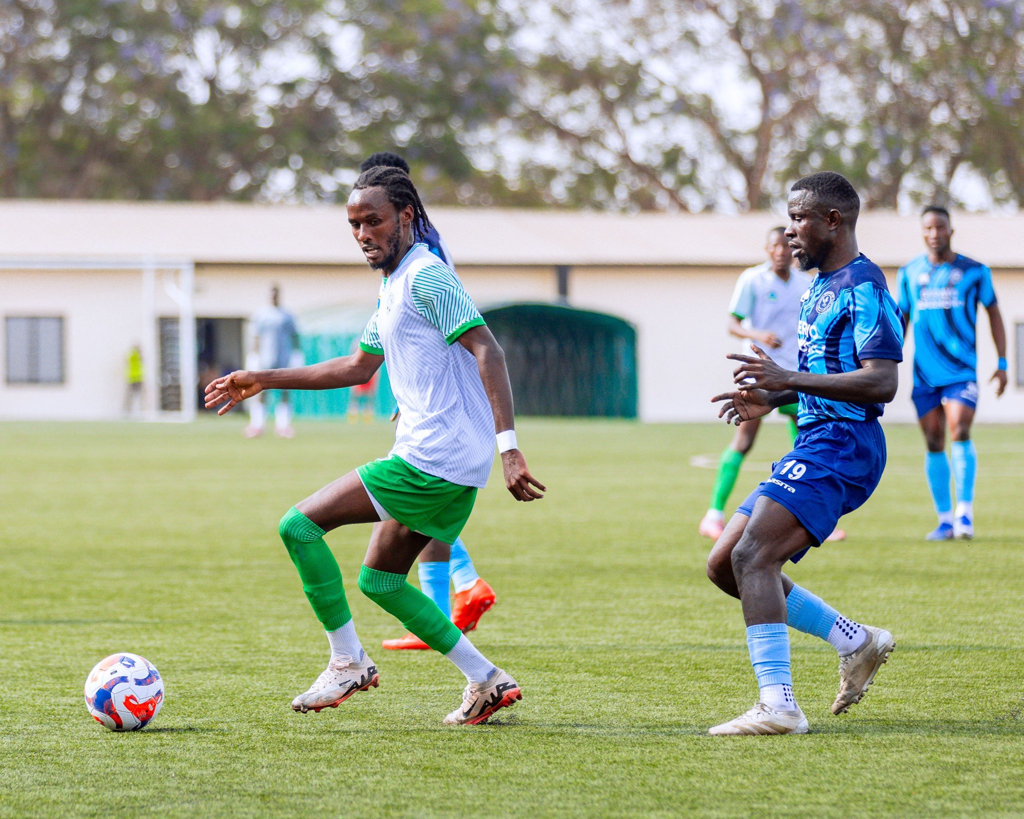 Hakim Hamis abaye umucunguzi wa Kiyovu Sports imbere ya Police FC 