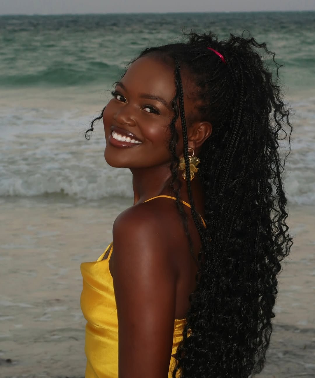 Abagabo bo mu Rwanda baramutinya, iyo abonye uwo yakunze arahunga - Sherrie Silver 