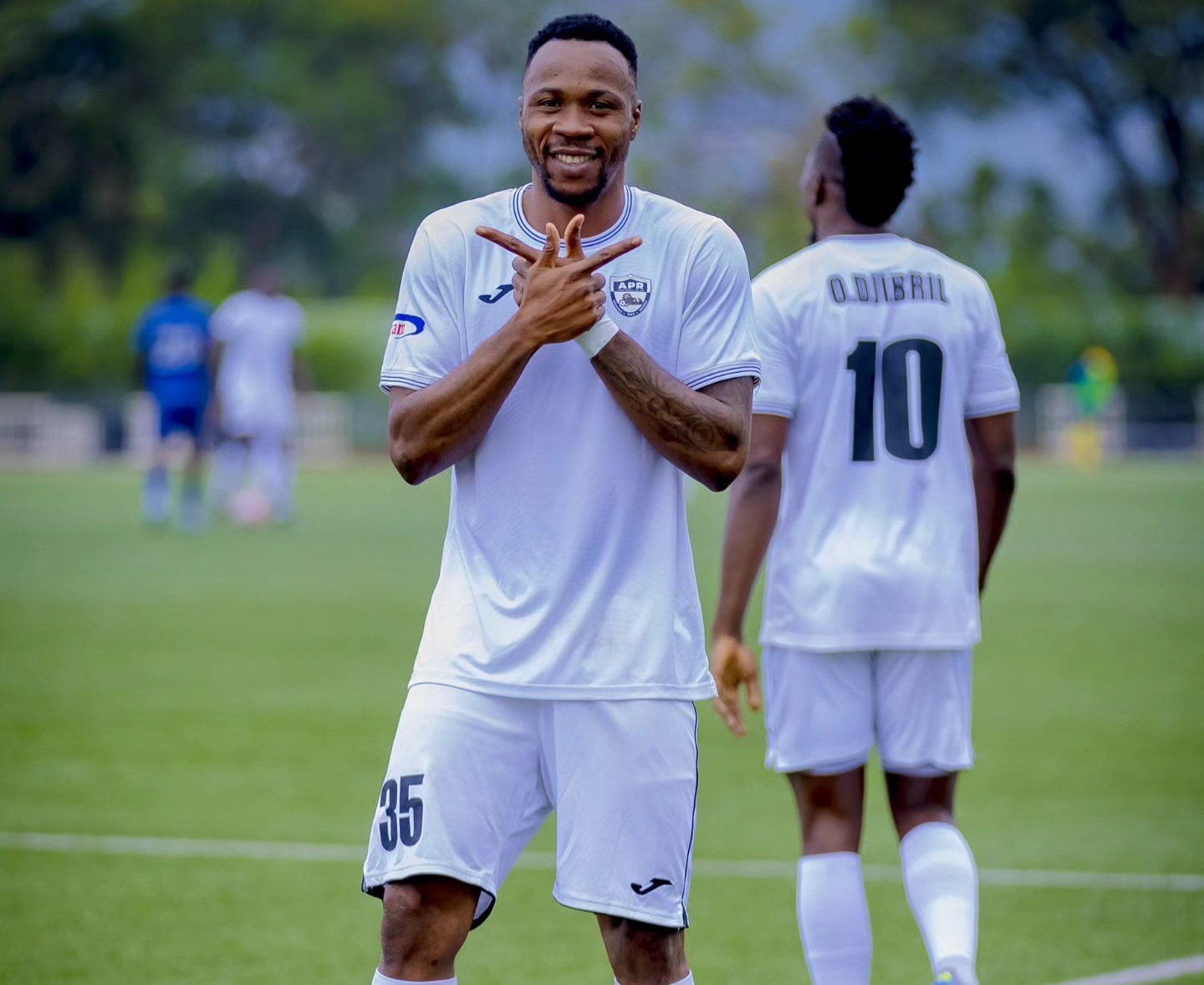 Tuzereka Isi icyo dukozemo - Rutahizamu wa APR FC,  William Togui Mel 