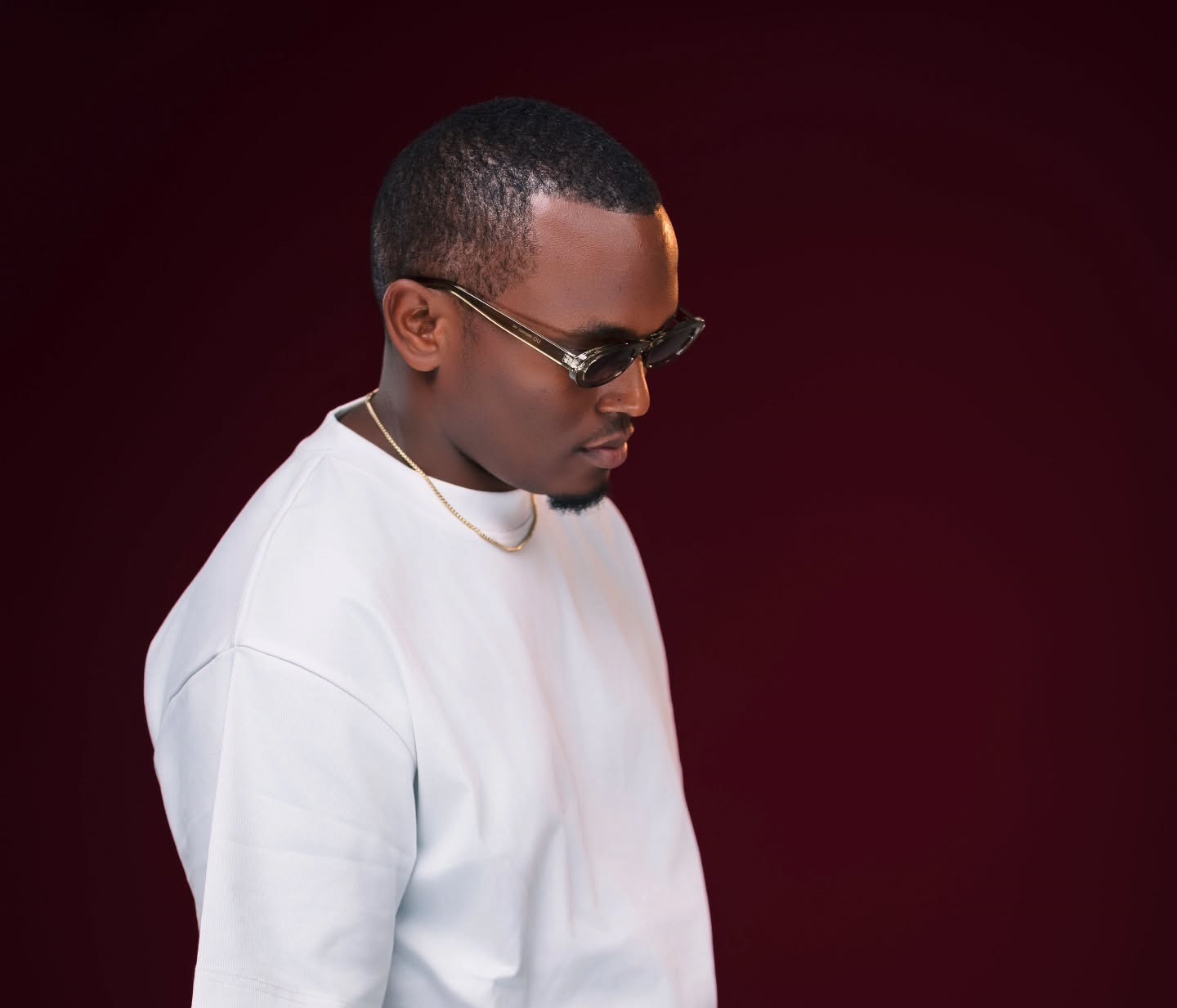 Nanjye nkumbuye kubabona ndi ku rubyiniro – Tom Close ku gitaramo arimo ategura