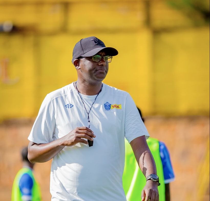 Abafana ba Rayon Sports ntabwo bazabana n’ikipe mu bihe byiza gusa - Haringingo Francis 
