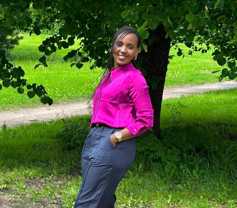 Aimée Micomyiza yasohoye indirimbo nshya ’Amani’ 