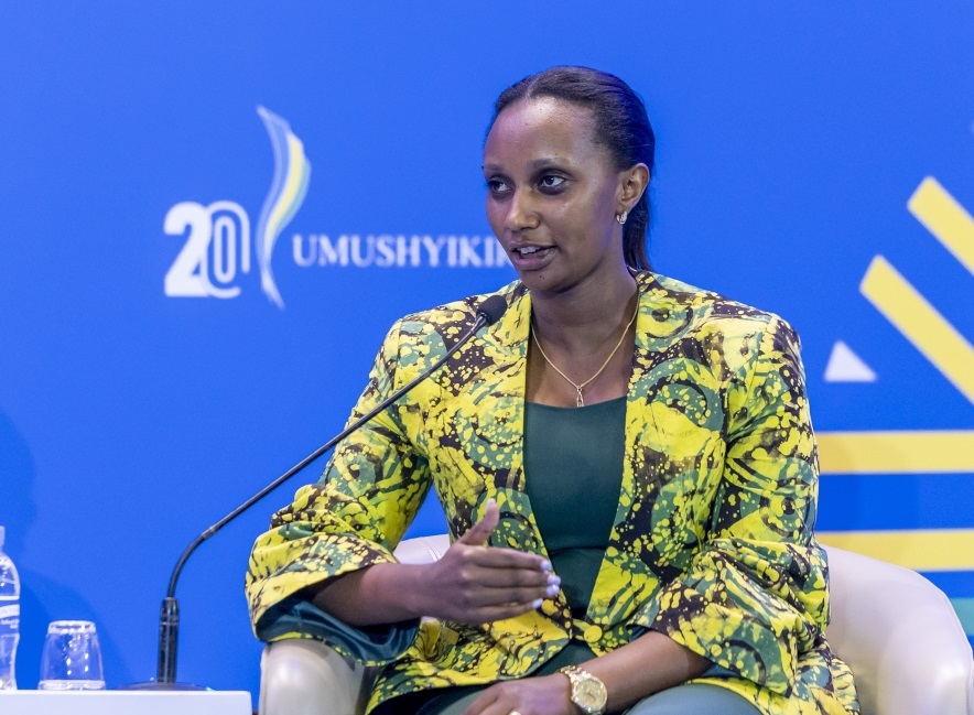 Sinakwahukana, kuva mu rugo bingana no kuva mu gihugu - Mutesi Scovia